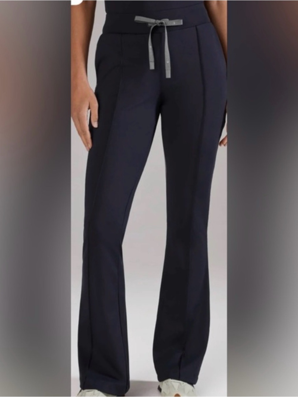 NWT Figs FormX slim flare scrub pant